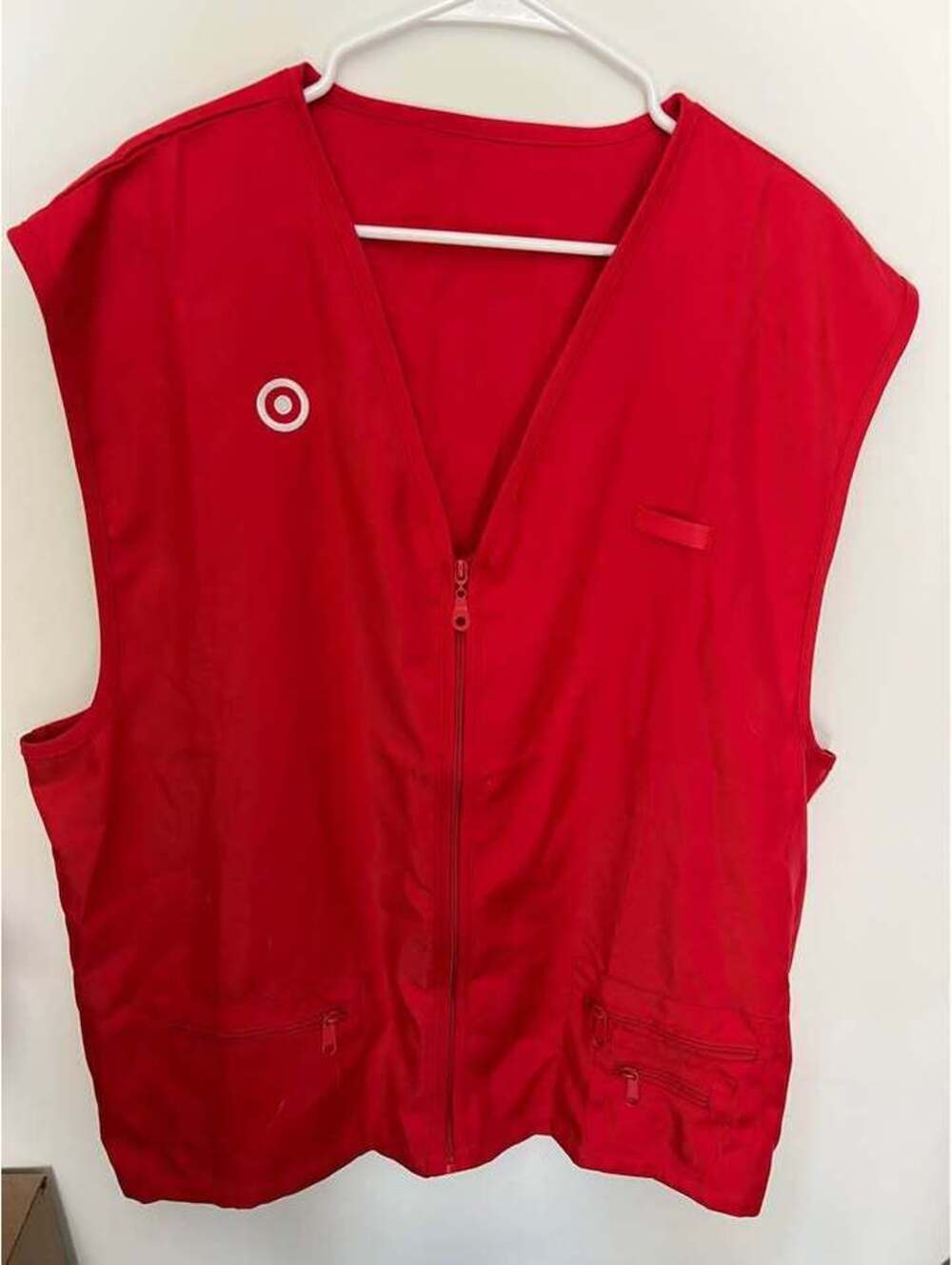 Target Team Member Red Vest Size 2X New Without Tags